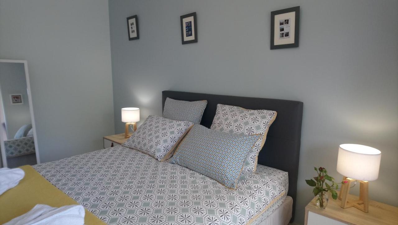 Bed and Breakfast Fleurs De Cosmos Albi Esterno foto